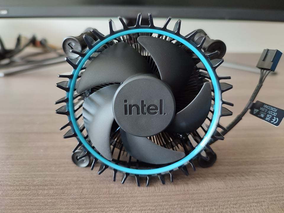 インテル INTEL CPU Core i5-12400F / 6/12 / 2.5GHz / 6xxChipset