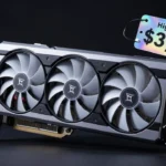 巨大な冷却ファンを備えたハイエンドグラフィックスカードのスタジオ撮影風写真。傍らに法外な価格を示すホログラム風の値札が浮かぶ演出
